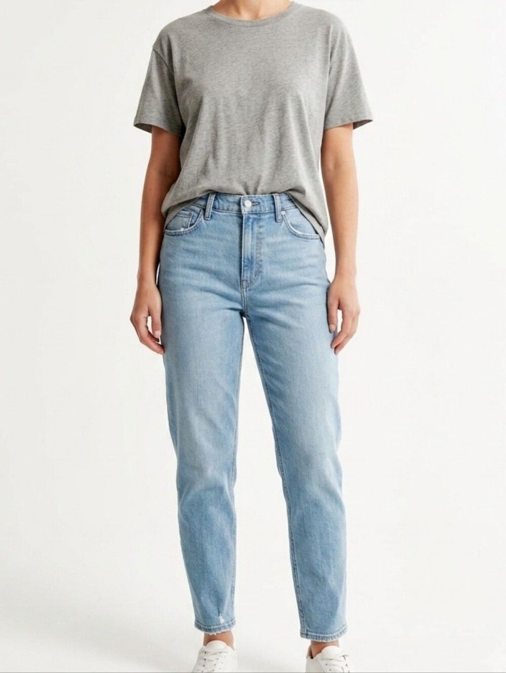 Abercrombie & Fitch The Mom High Rise Ankle Jeans Blue Denim Size 8 / 29 W29